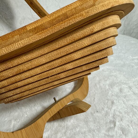 Handcrafted Pear-Shaped Bamboo Folding Collapsible Basket - Picture 4 of 7